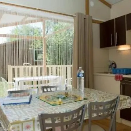 Campsite 3 Etoiles - Piscine - Ccbbedh