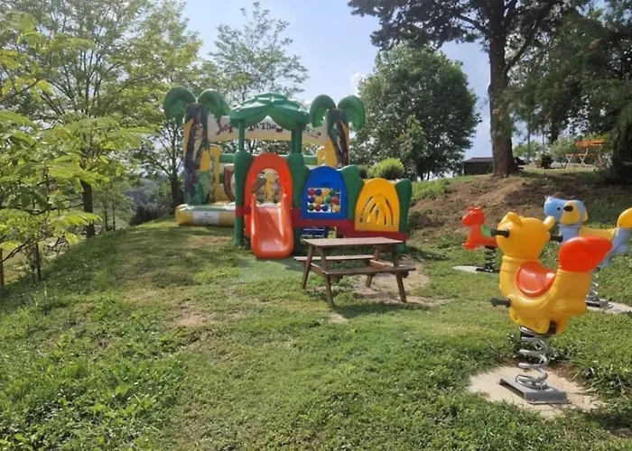 Zecamping 3 Animaux Acceptes Et Piscine Au Milieu Des Collines 3* Durfort (Ariege)